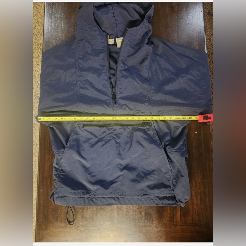 L.L. Bean Men's Deep Blue Windbreaker - Picture 10 of 10
